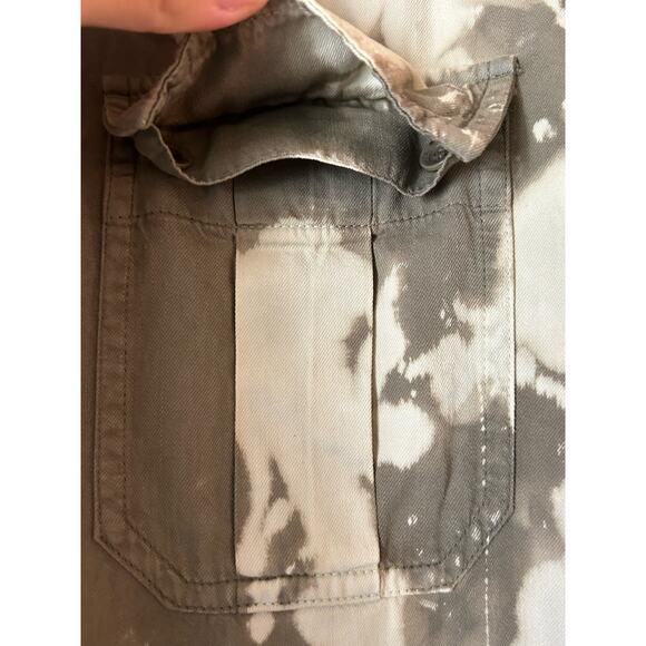 Vince 100% Cotton Button Up Utility Pocket Olive Bleached Dye Long Sleeve Shirt - Picture 4 of 7